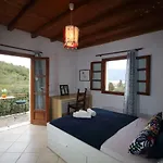 Fioroula's Villa *